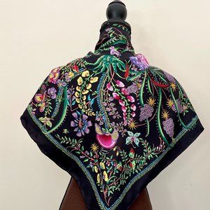 Display #2 Gucci Floral Black Green Multicolor Flora Silk Scarf Wrap